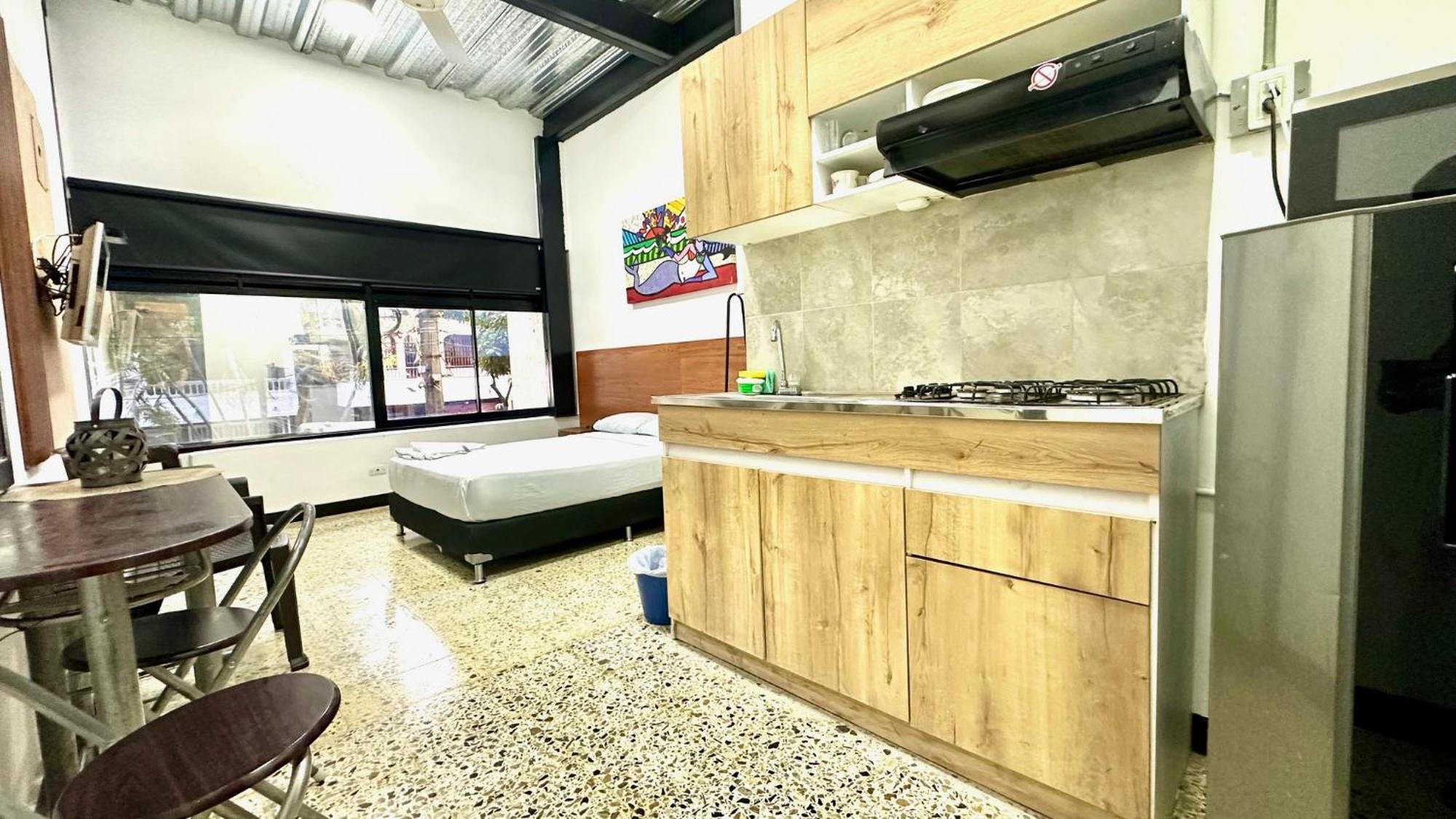 Malibu Loft Hotel Μεντεγίν Εξωτερικό φωτογραφία