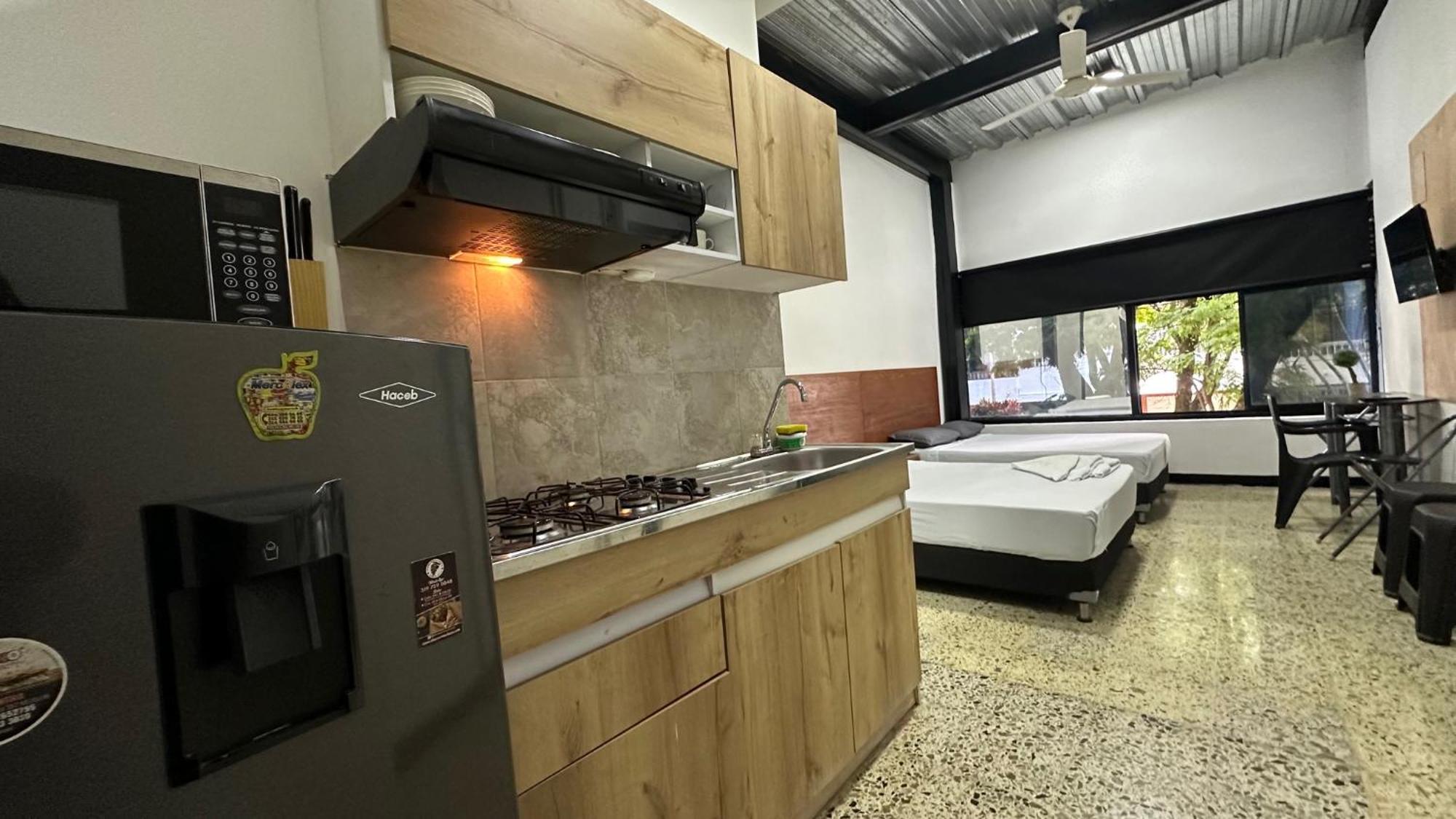 Malibu Loft Hotel Μεντεγίν Εξωτερικό φωτογραφία