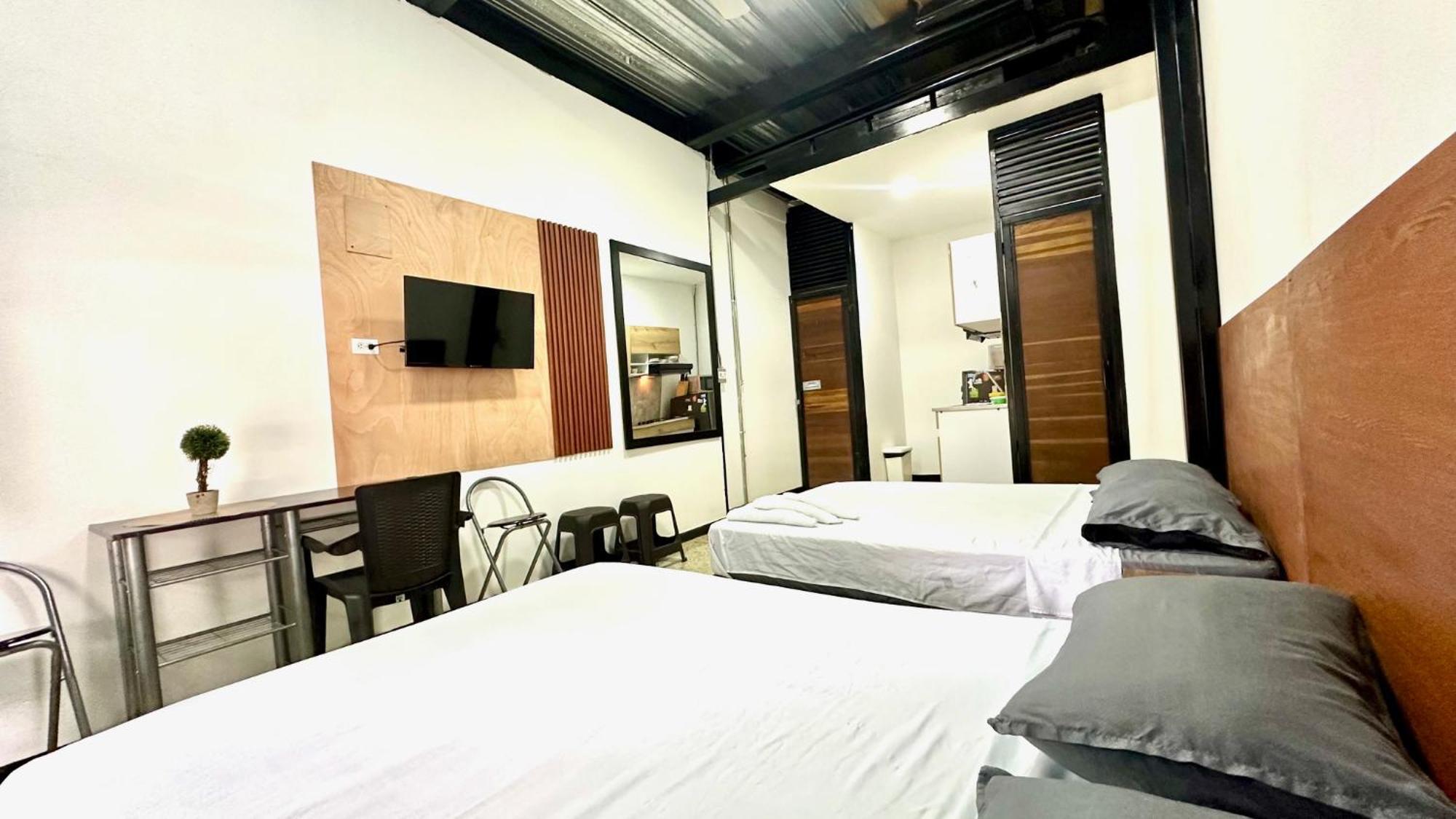 Malibu Loft Hotel Μεντεγίν Εξωτερικό φωτογραφία