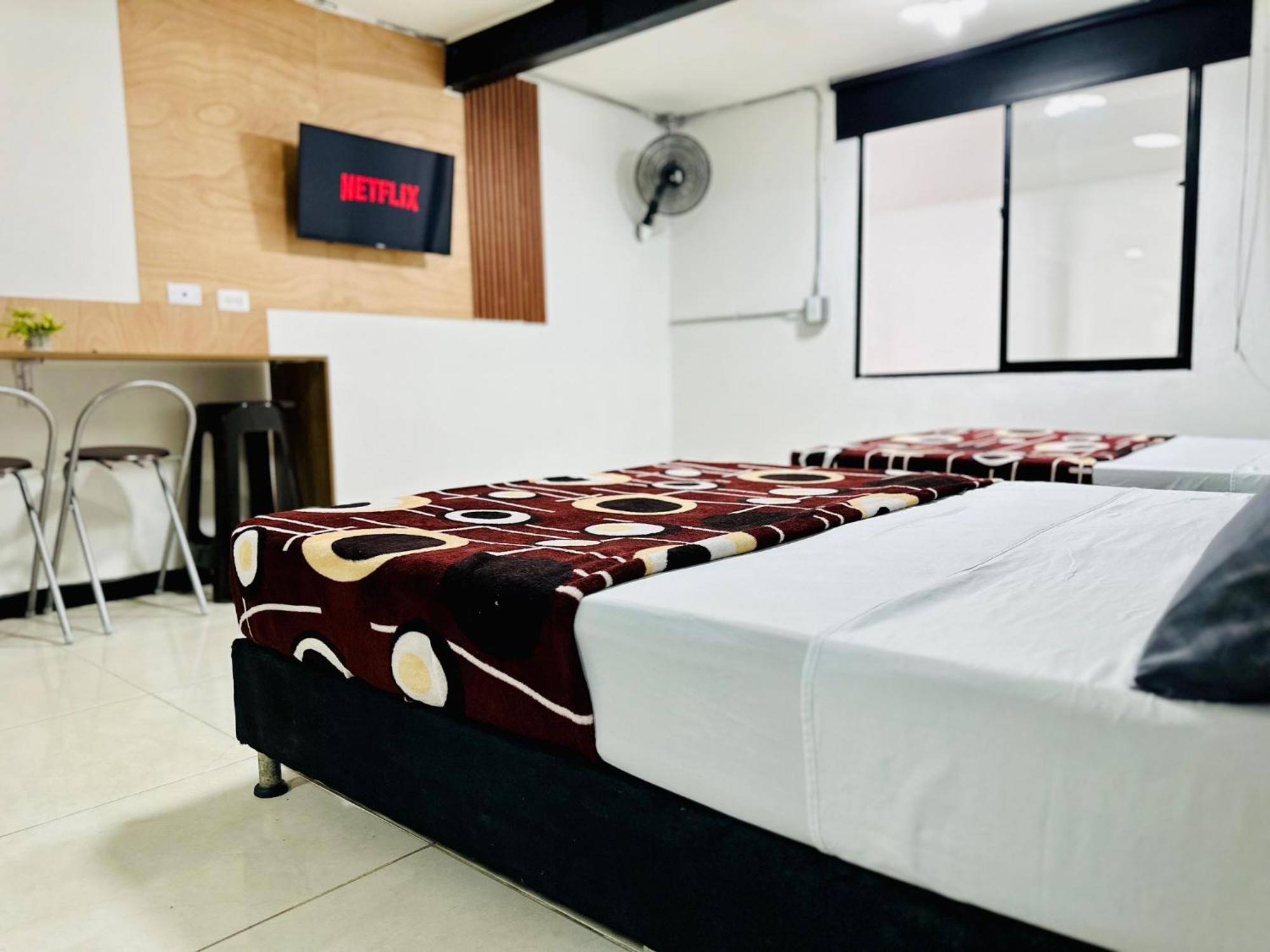 Malibu Loft Hotel Μεντεγίν Εξωτερικό φωτογραφία